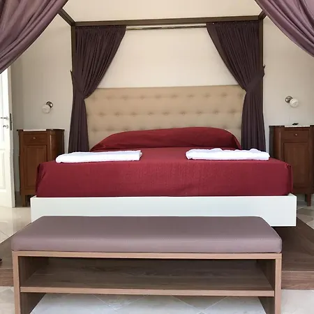 Palazzo Massari بيت ضيافة 2*