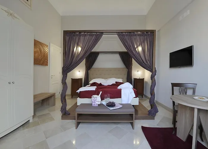 Palazzo Massari 4* レッチェ